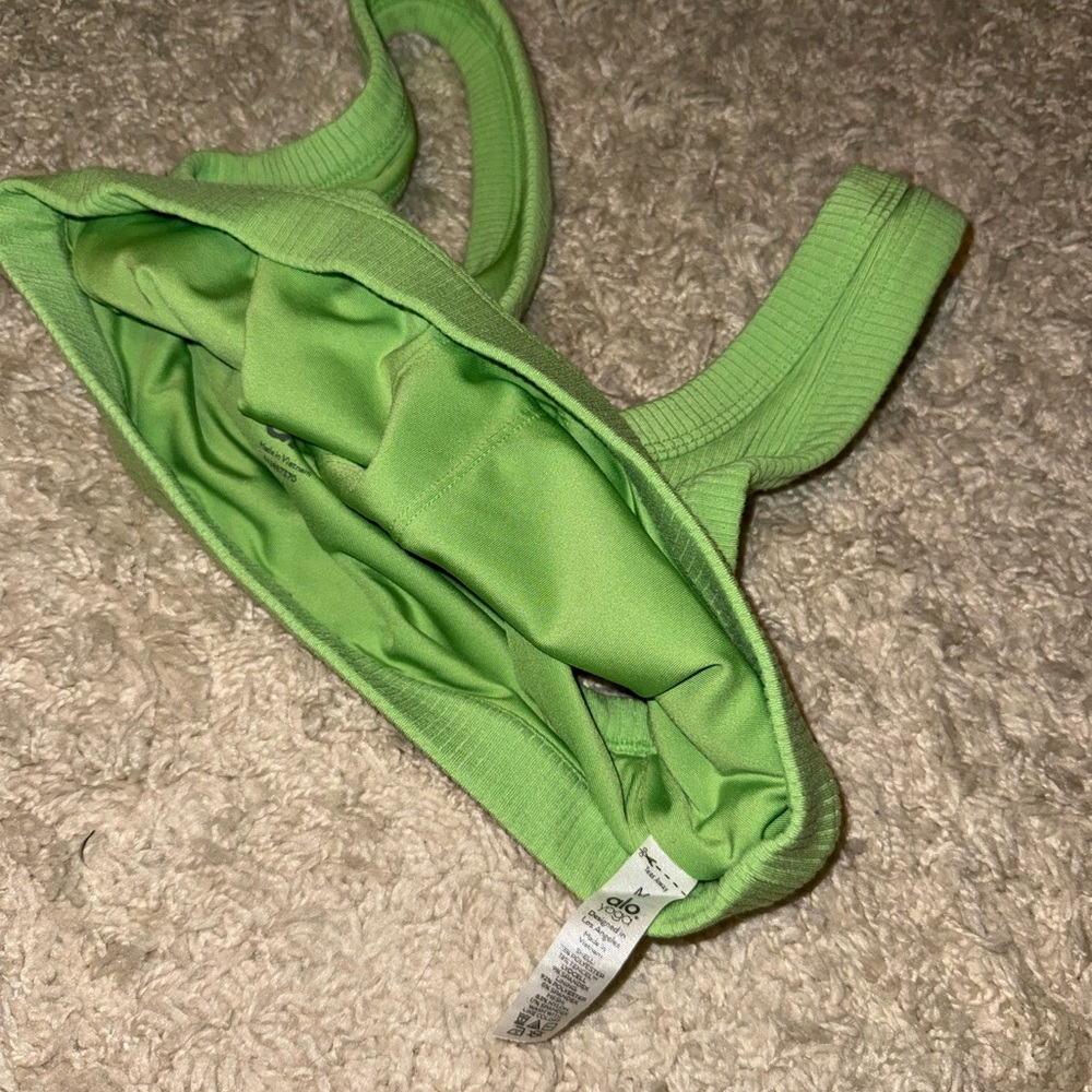 Alo Green Ribbed Sports Bra - Picture 5 of 5